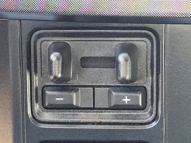 Used 2024 Ford F450 Limited w/ FX4 Off-Road Package image 25