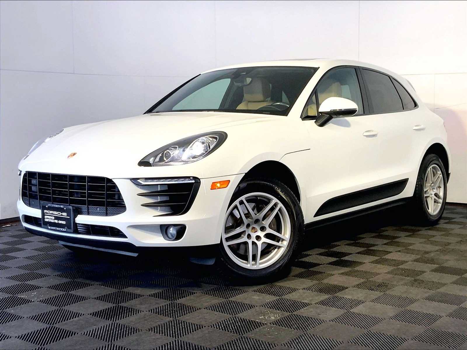 Certified 2018 Porsche Macan