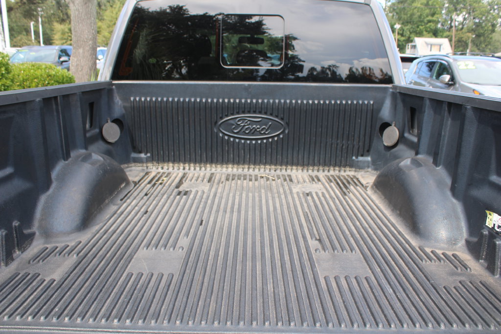 Used 2020 Ford F150 XLT w/ Equipment Group 302A Luxury AWD/4WD image 12