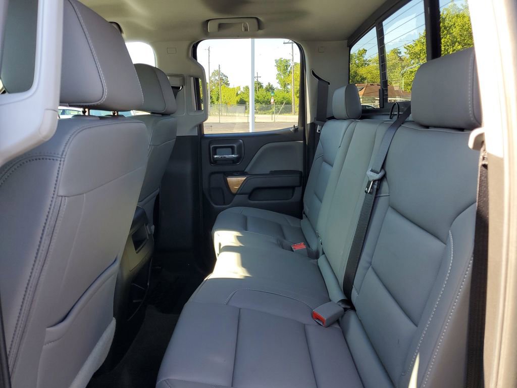 Used 2018 Chevrolet Silverado 1500 LTZ image 27