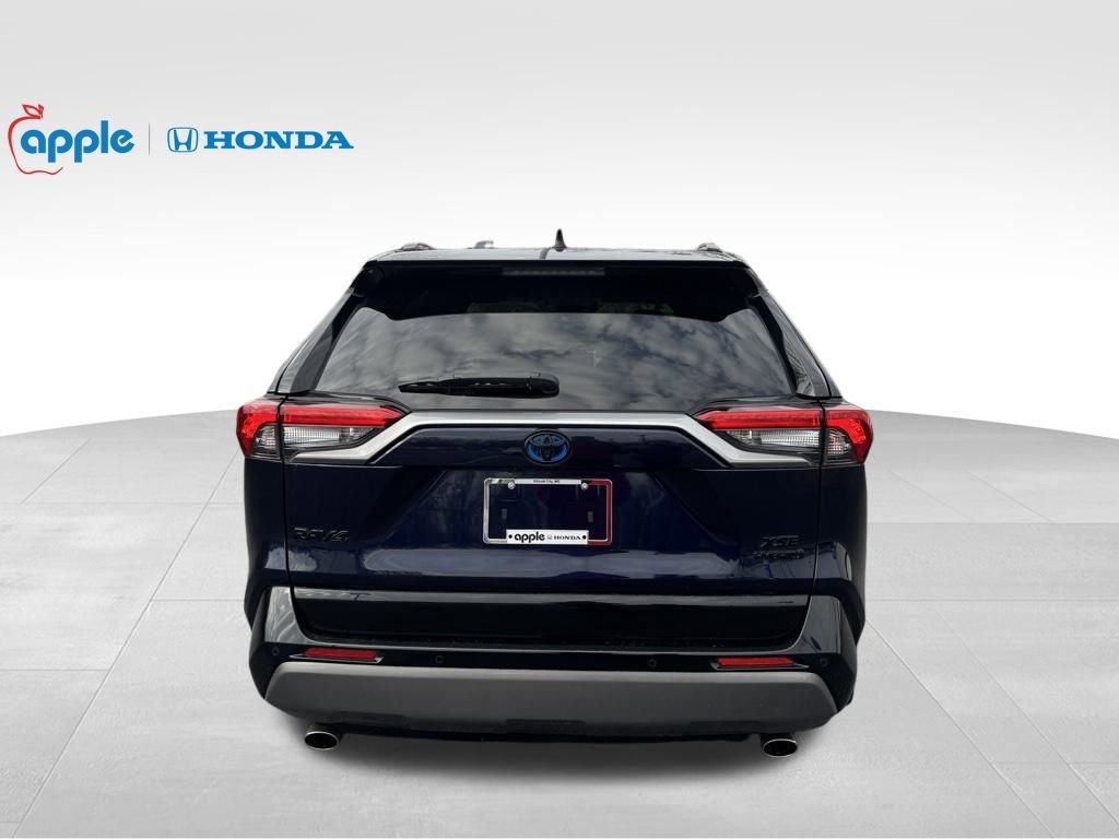 Used 2020 Toyota RAV4 XSE image 6