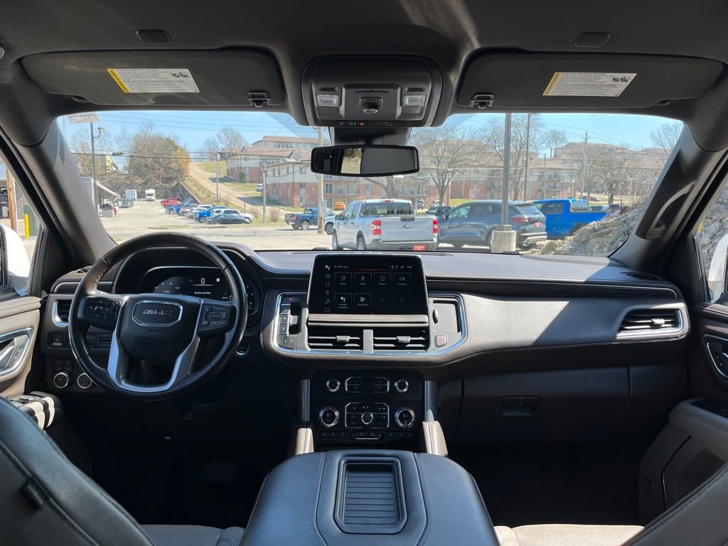 Used 2023 GMC Yukon SLT image 11
