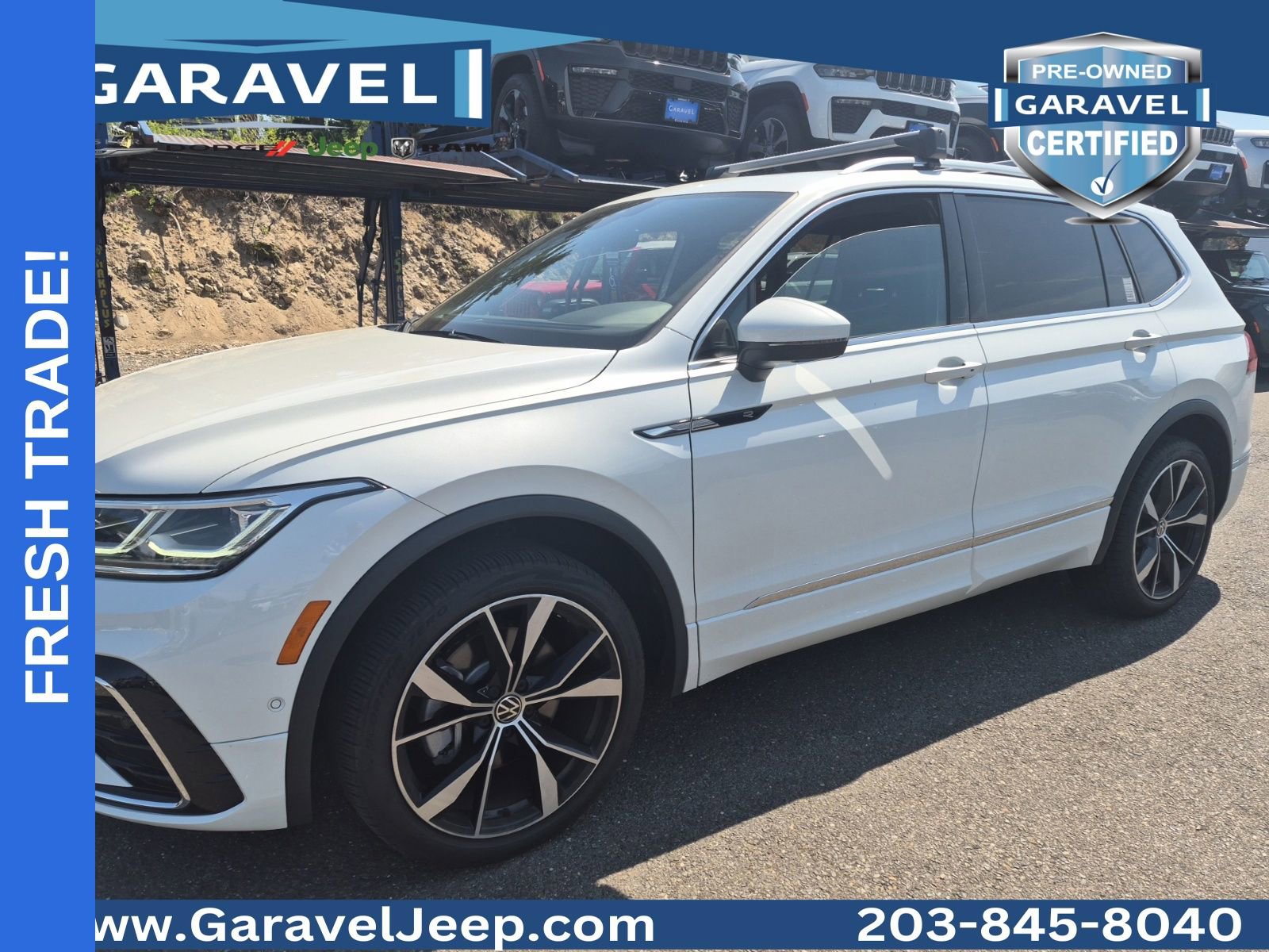 Used 2024 Volkswagen Tiguan SEL R-Line AWD/4WD image 9