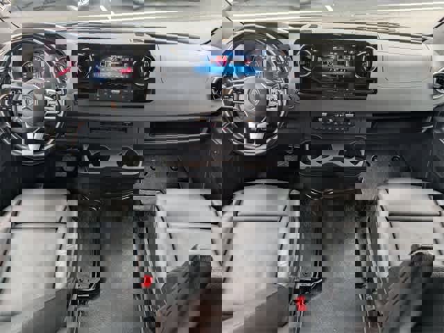 Used 2021 Mercedes-Benz Sprinter 2500 image 14