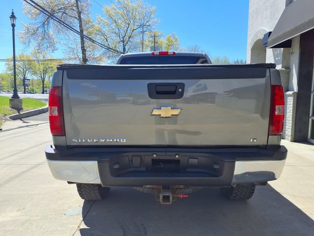 Used 2009 Chevrolet Silverado 2500 LT w/ Exterior Plus Package AWD/4WD image 7