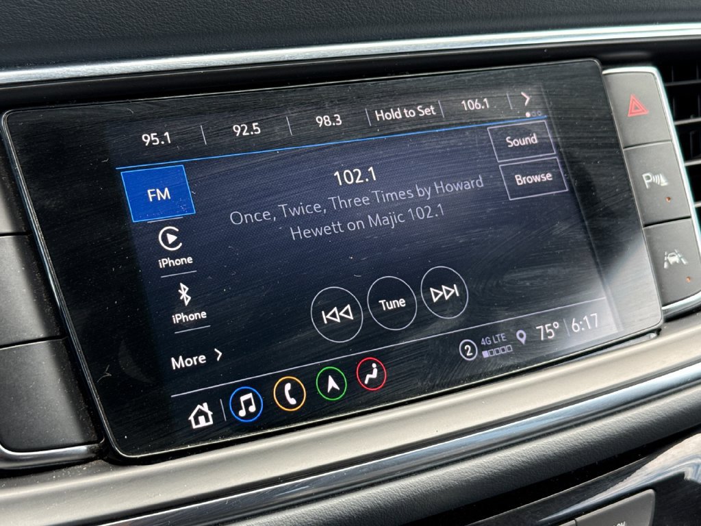 Used 2022 Buick Enclave Premium FWD image 19