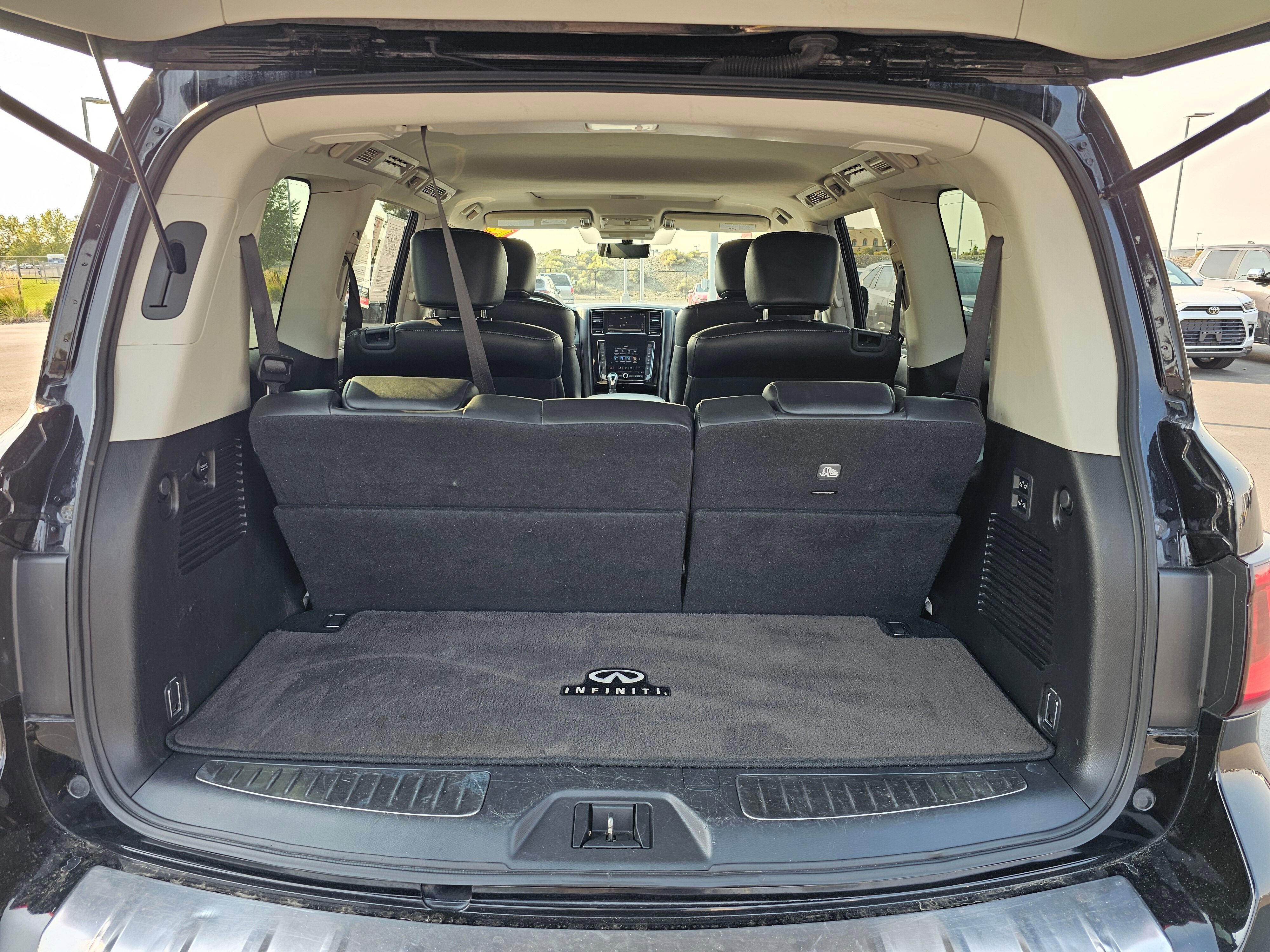 Used 2021 INFINITI QX80 Luxe w/ Cargo Package RWD image 46