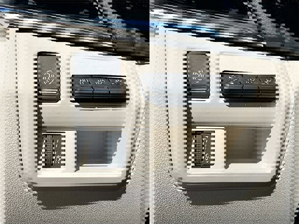 New 2025 Cadillac CT4 Premium Luxury image 10