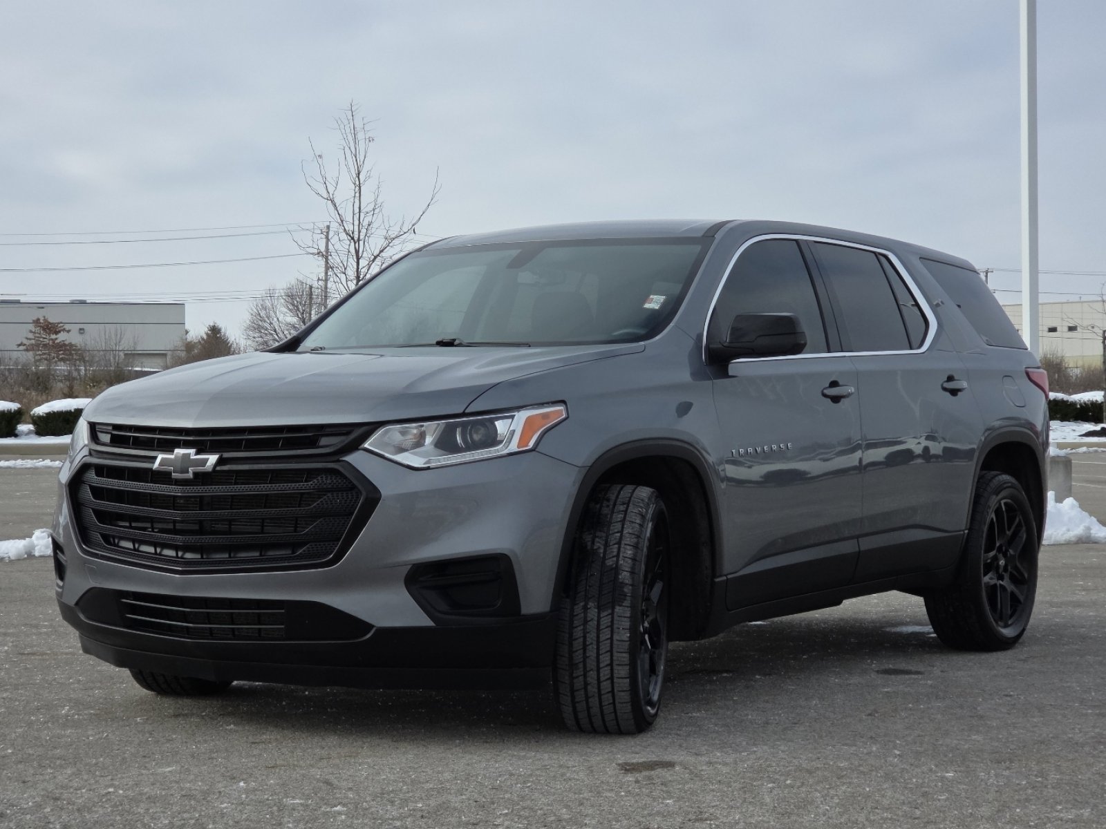 Used 2021 Chevrolet Traverse LS w/ LPO, Black Accent Package image 10