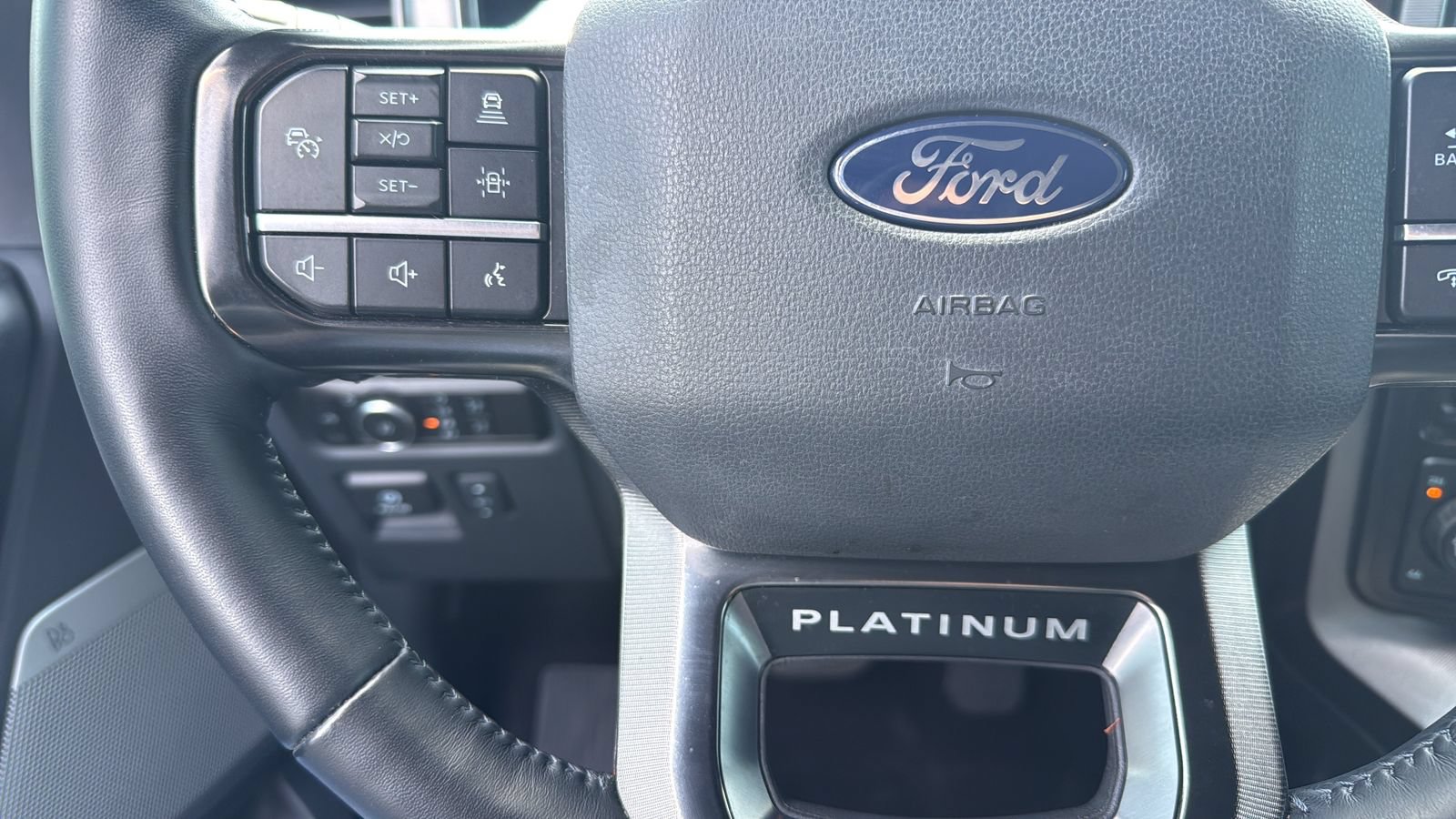 Certified 2024 Ford F150 Platinum w/ FX4 Off-Road Package AWD/4WD image 17