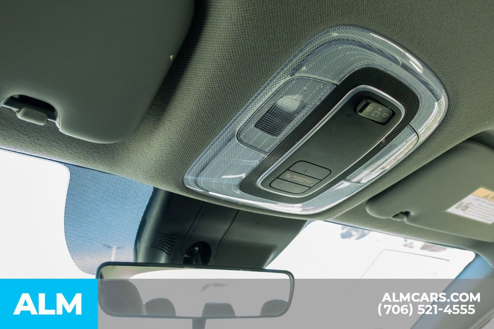 Used 2025 Hyundai Elantra Sport FWD image 39
