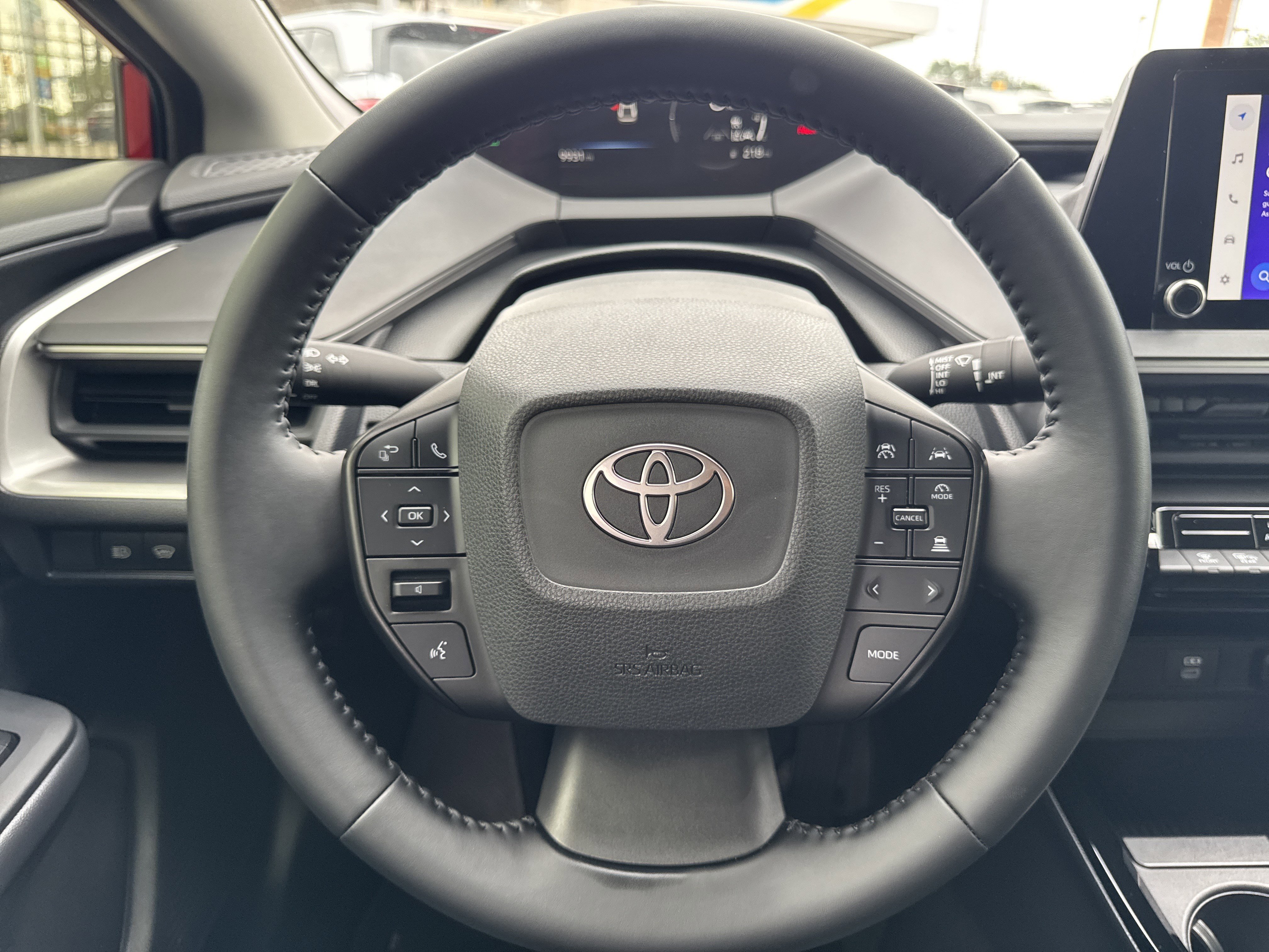 Used 2023 Toyota Prius LE image 12