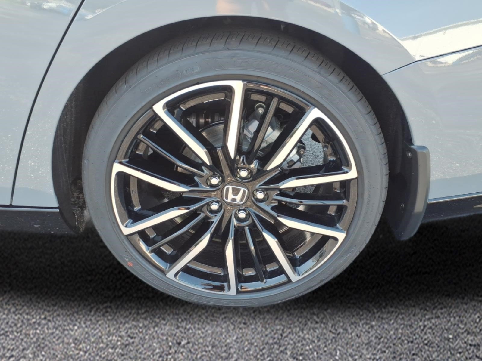 New 2026 Honda Accord Touring image 9