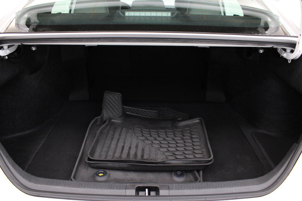 Used 2025 Toyota Camry SE FWD image 27