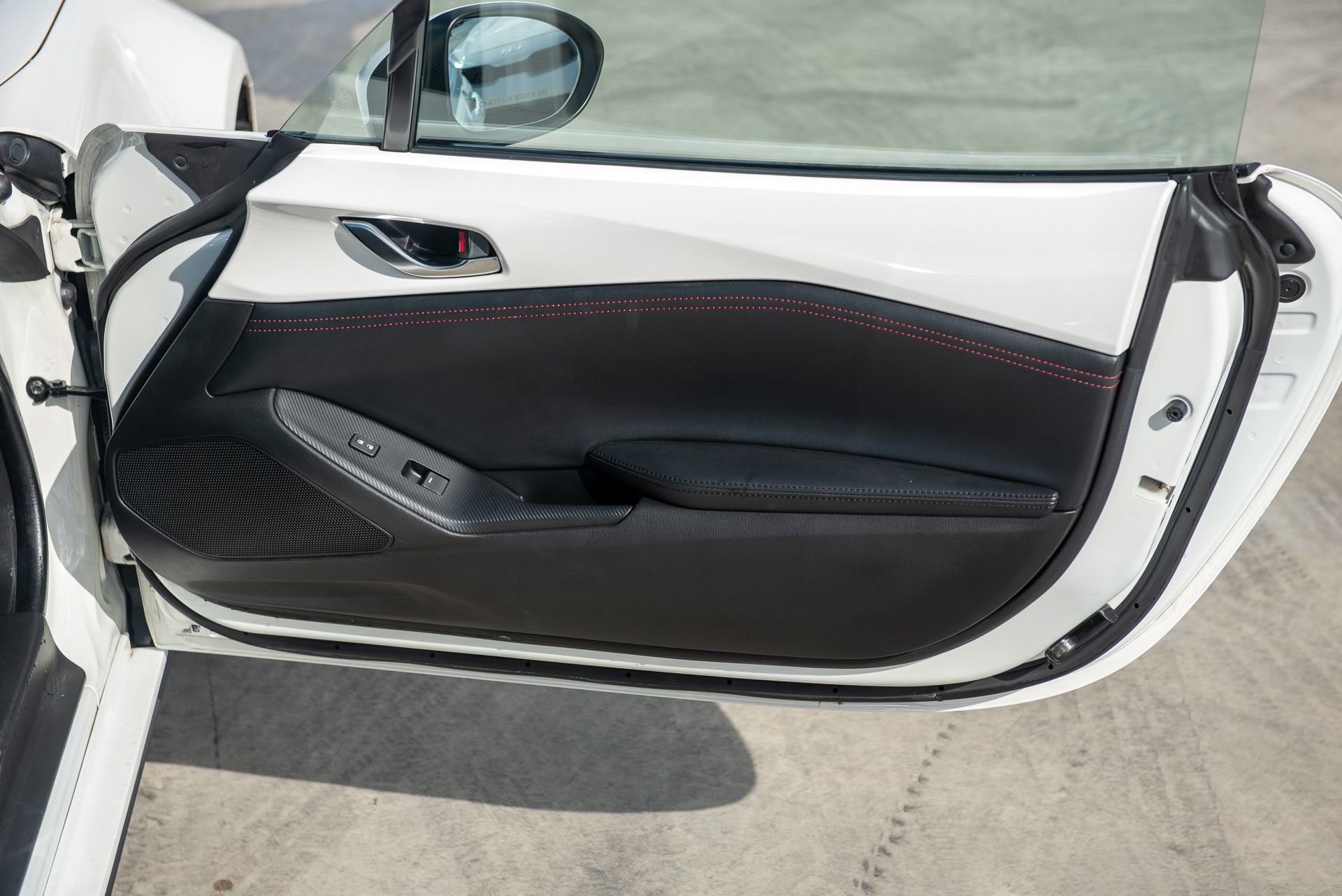 Used 2018 MAZDA MX-5 Miata RF Grand Touring image 44