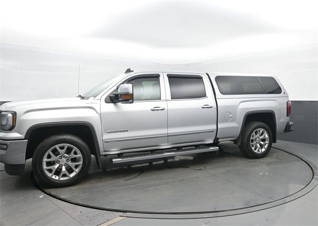 Used 2018 GMC Sierra 1500 SLT w/ SLT Premium Package image 2