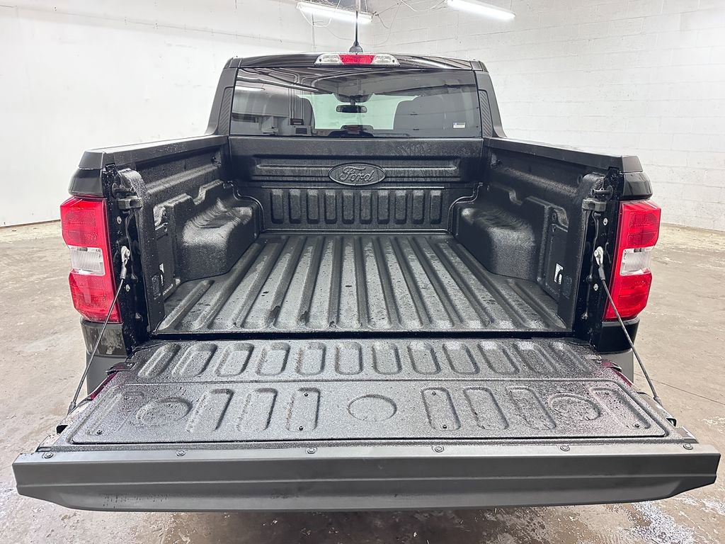 New 2025 Ford Maverick XL w/ Equipment Group 101A image 13