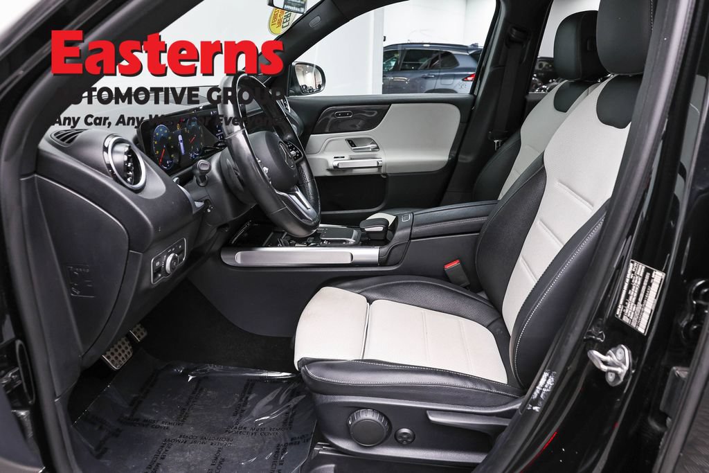 Used 2022 Mercedes-Benz GLB 250 4MATIC w/ AMG Line image 14
