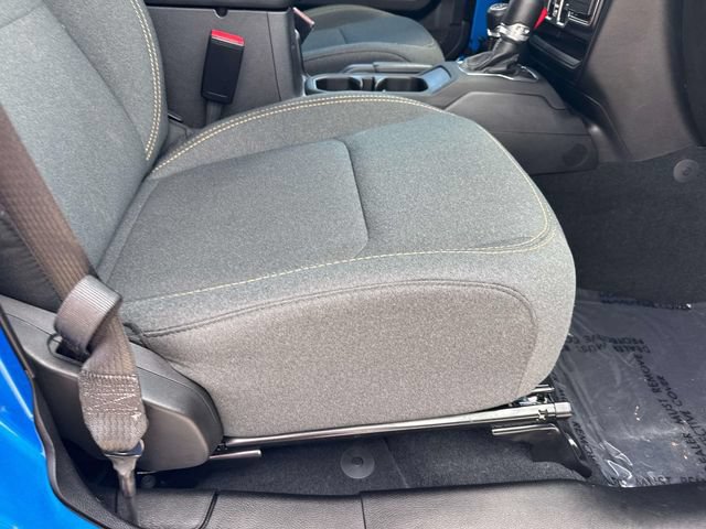 Used 2024 Jeep Wrangler Unlimited Sahara AWD/4WD image 17