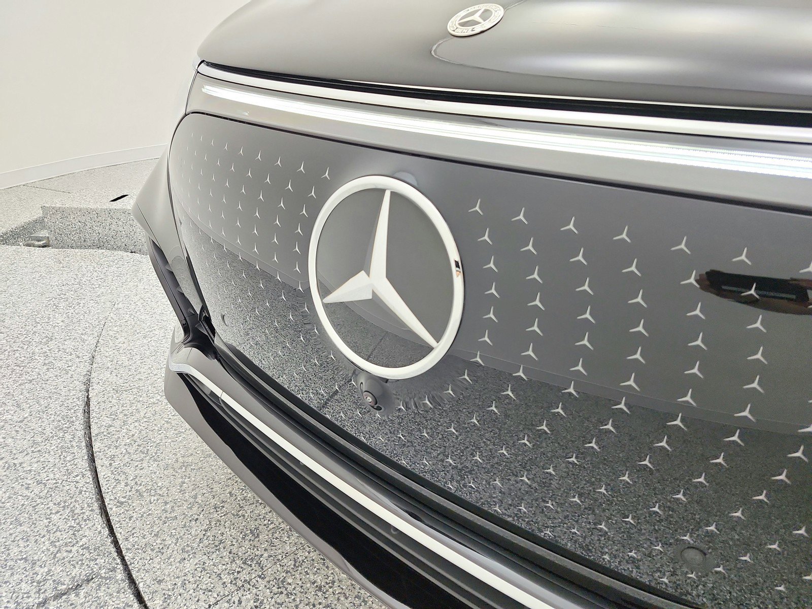 New 2026 Mercedes-Benz EQS 400 4MATIC SUV image 15