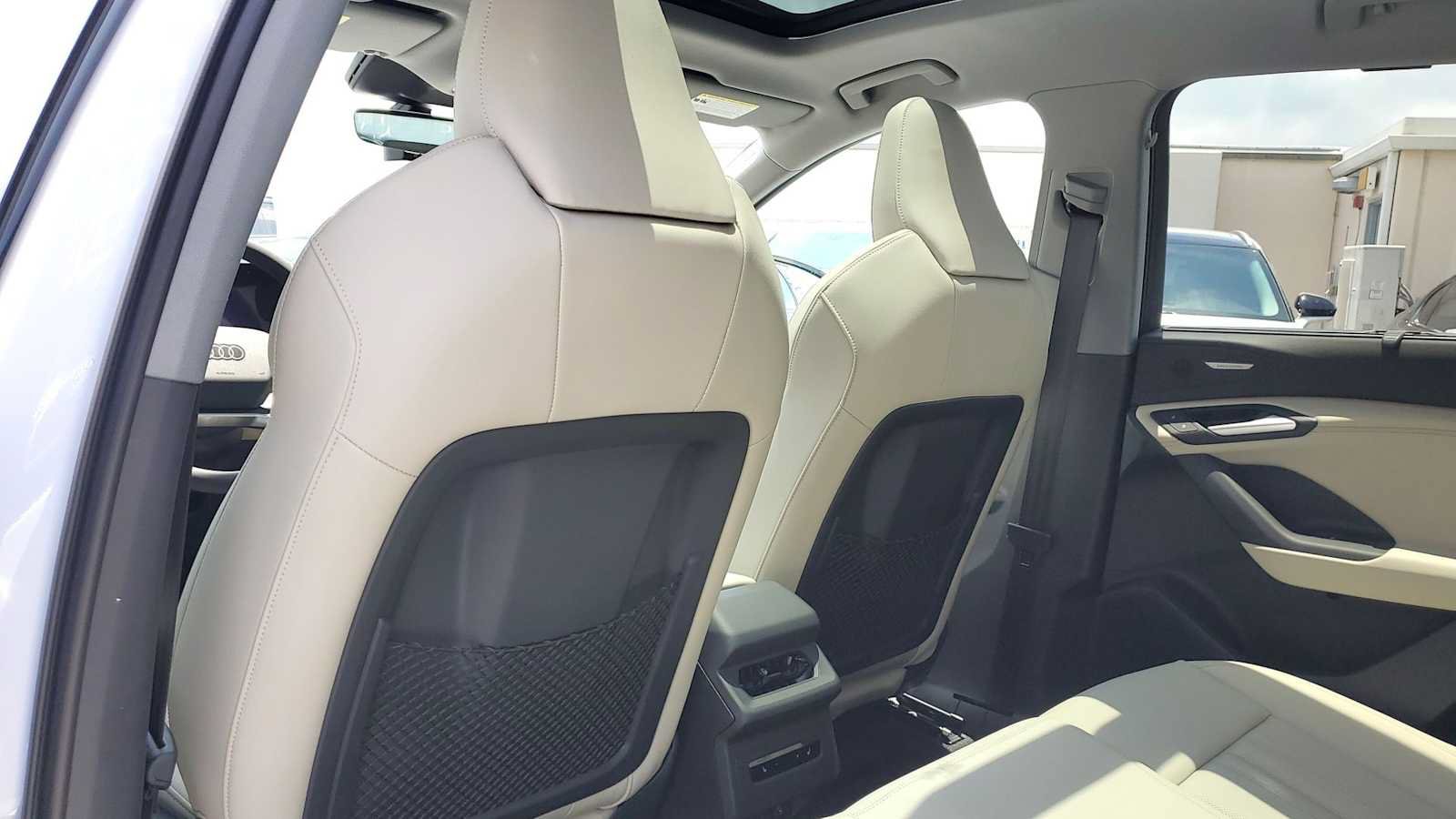 New 2027 Audi Q6 e-tron Premium Plus AWD/4WD image 18