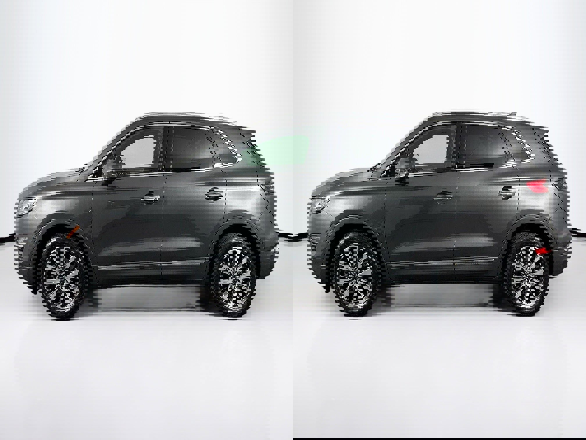 Used 2019 Lincoln MKC Reserve w/ MKC Climate Package image 7