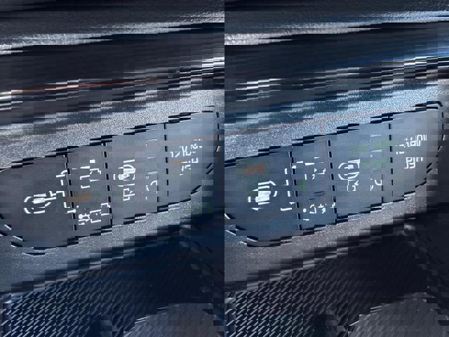 Used 2025 Kia K5 GT-Line image 23