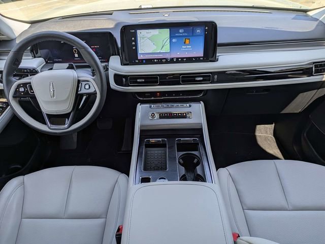 New 2026 Lincoln Aviator 2WD image 14