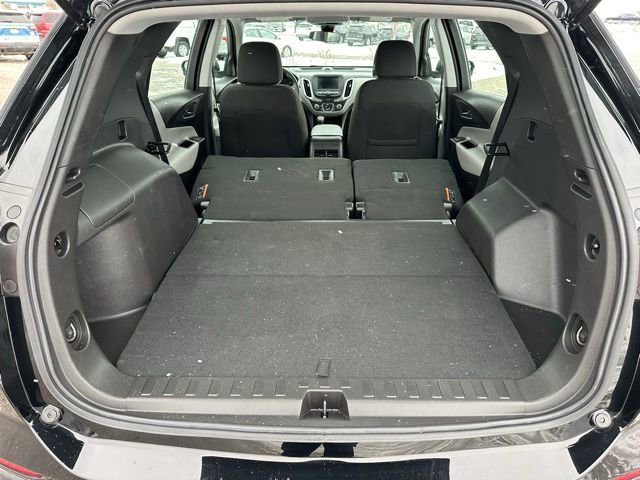 Certified 2024 Chevrolet Equinox LS w/ Driver Confidence II Package image 28