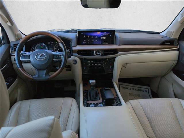 Used 2021 Lexus LX 570 4WD w/ Luxury Package image 19