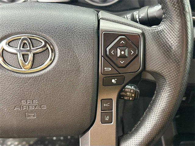 Used 2018 Toyota Tacoma TRD Sport image 19