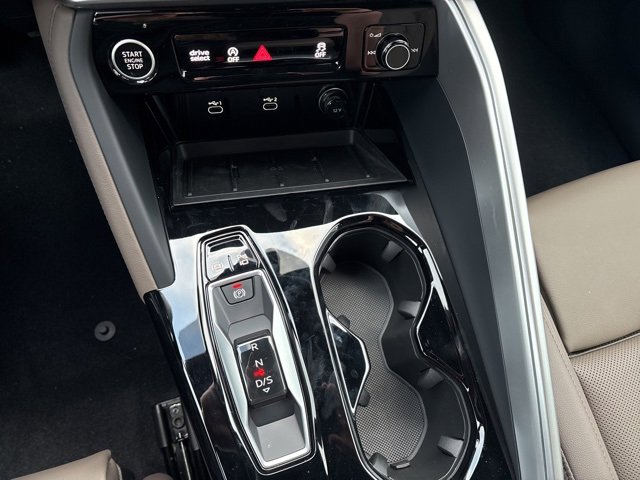 New 2025 Audi Q5 Premium Plus image 29