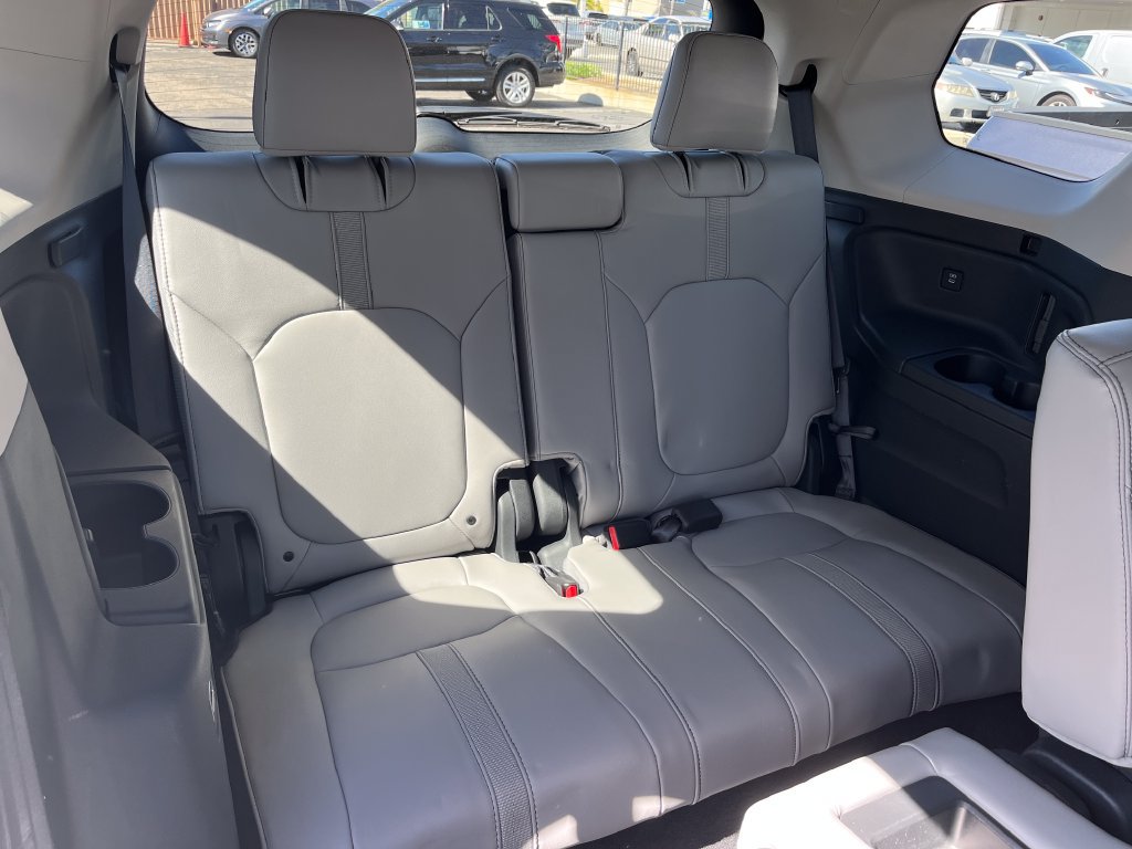 Used 2025 Honda Pilot EX-L image 20