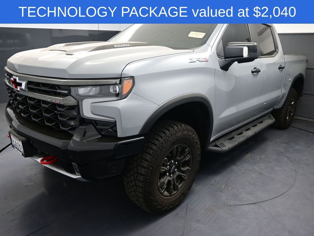 Used 2025 Chevrolet Silverado 1500 ZR2 w/ Technology Package image 2