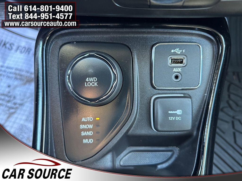 Used 2020 Jeep Compass Limited image 14