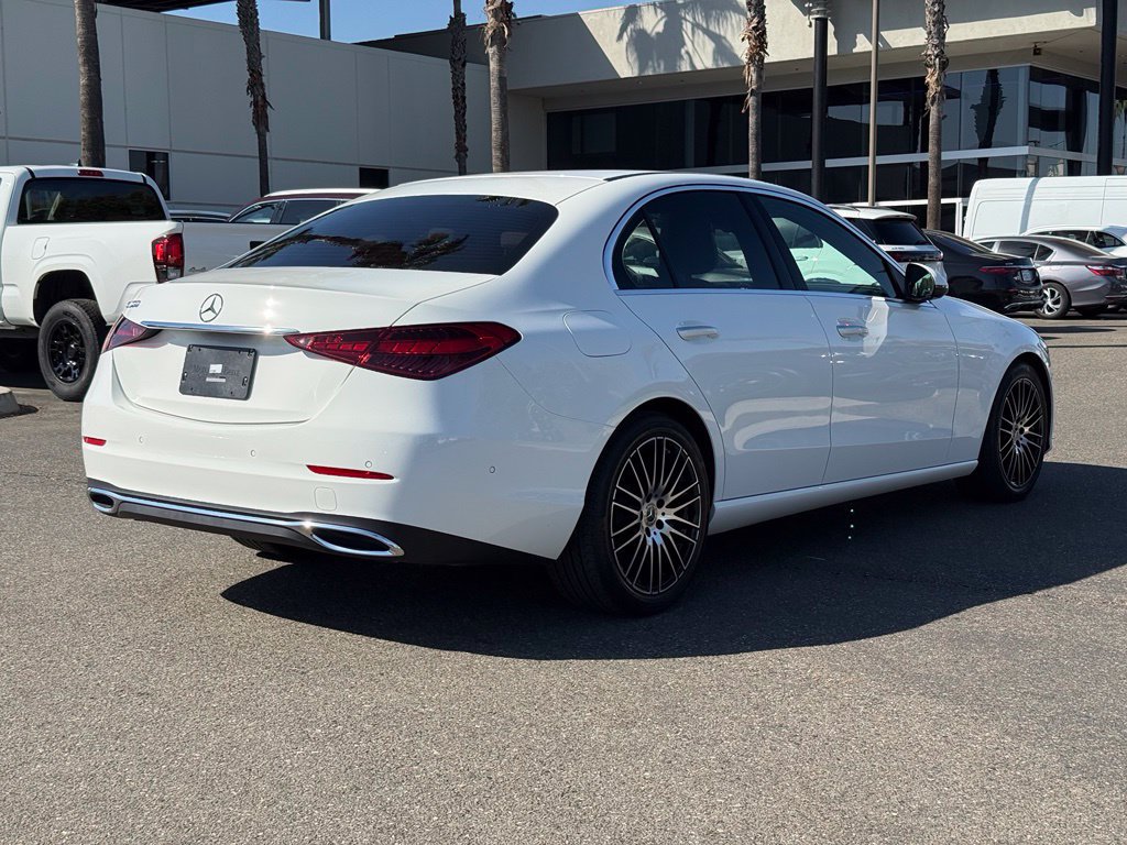 Used 2025 Mercedes-Benz C 300 Sedan image 9
