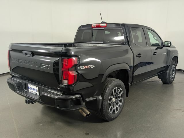 Used 2024 Chevrolet Colorado LT w/ LT Convenience Package III AWD/4WD image 7