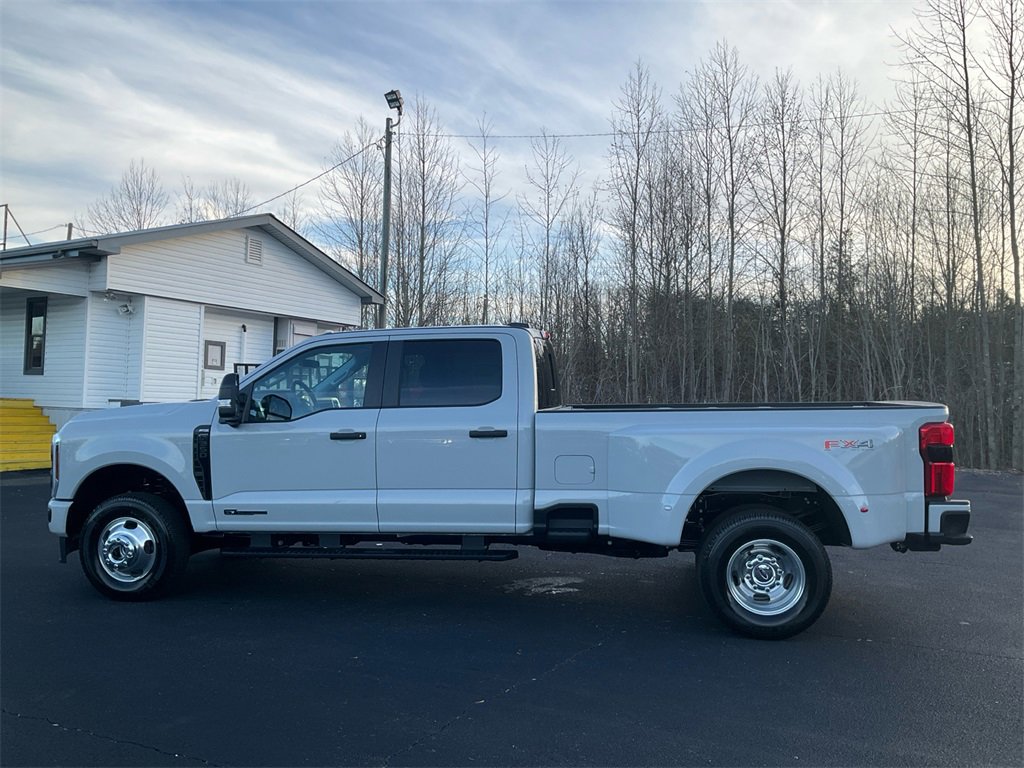 New 2026 Ford F350 XL w/ STX Appearance Package image 8