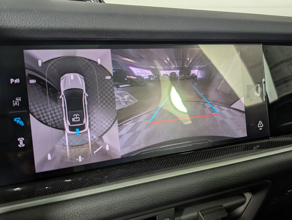 New 2026 Porsche Cayenne Coupe image 32