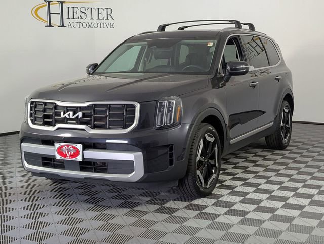 Used 2025 Kia Telluride S AWD/4WD image 4