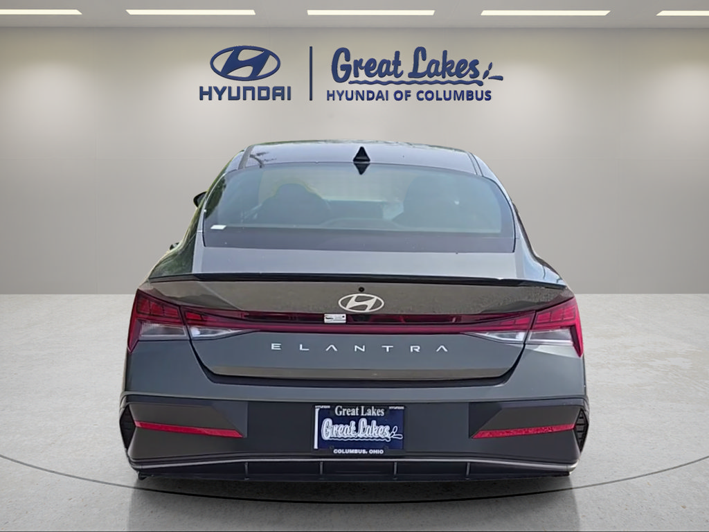 New 2026 Hyundai Elantra SEL Sport Premium FWD image 4