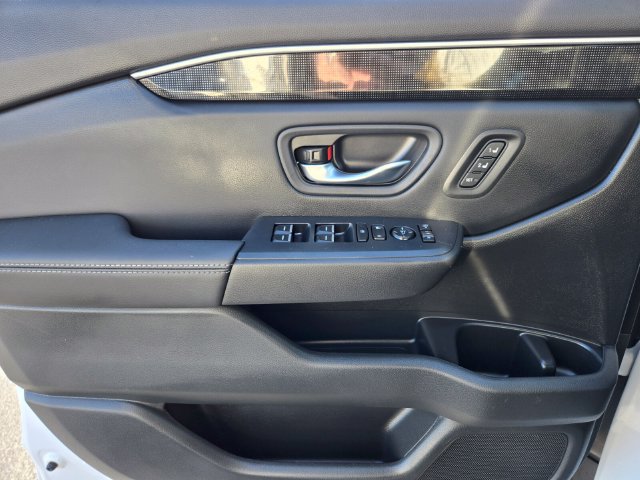 Used 2025 Honda Pilot Elite image 36