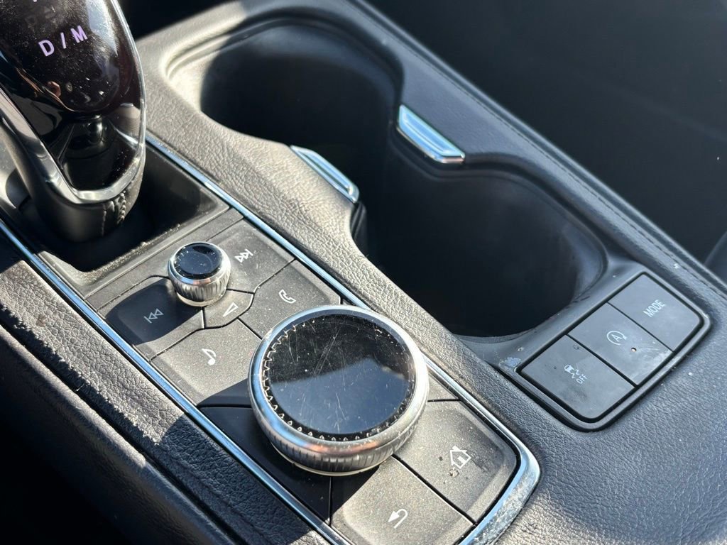 Used 2023 Cadillac XT4 Premium Luxury image 22