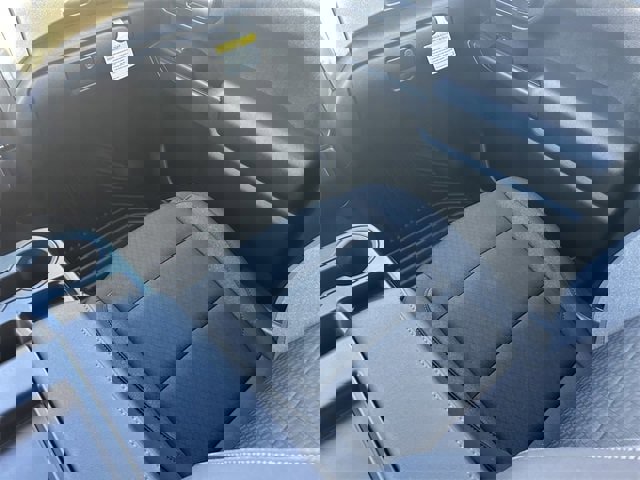 Used 2025 Chevrolet Silverado 2500 Custom w/ Custom Value Package image 15