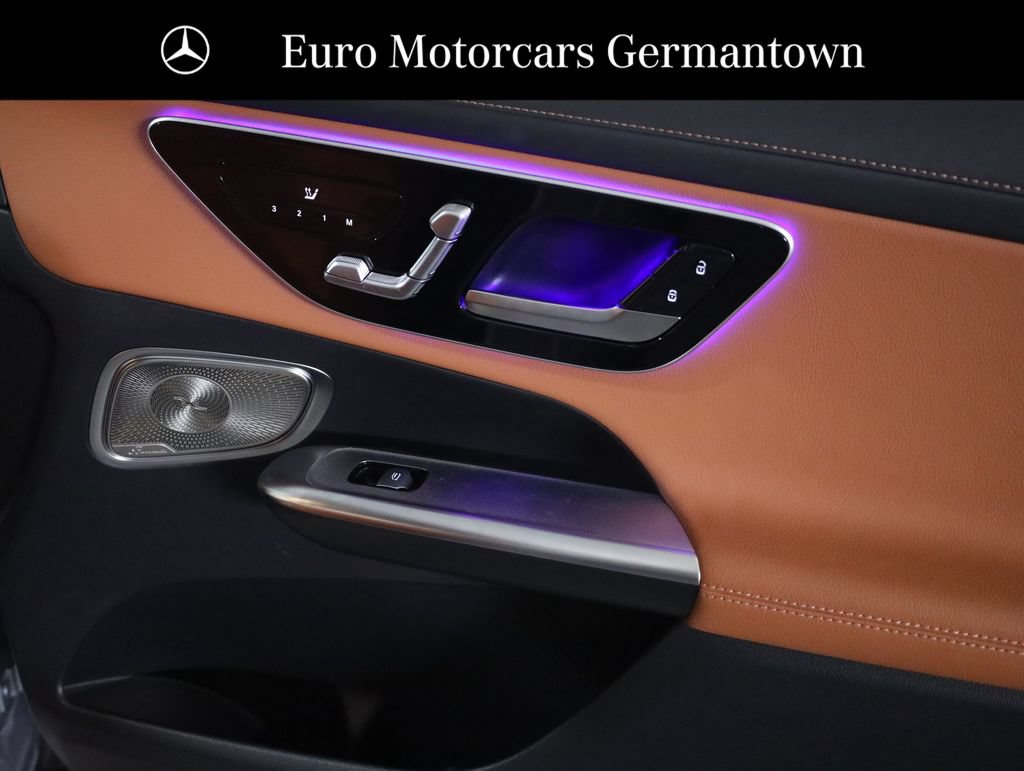 Used 2024 Mercedes-Benz GLC 300 4MATIC image 69