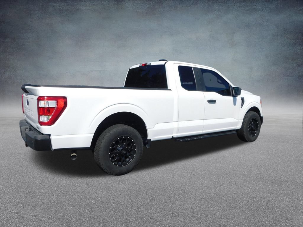 Used 2022 Ford F150 XL w/ Equipment Group 101A High RWD image 3