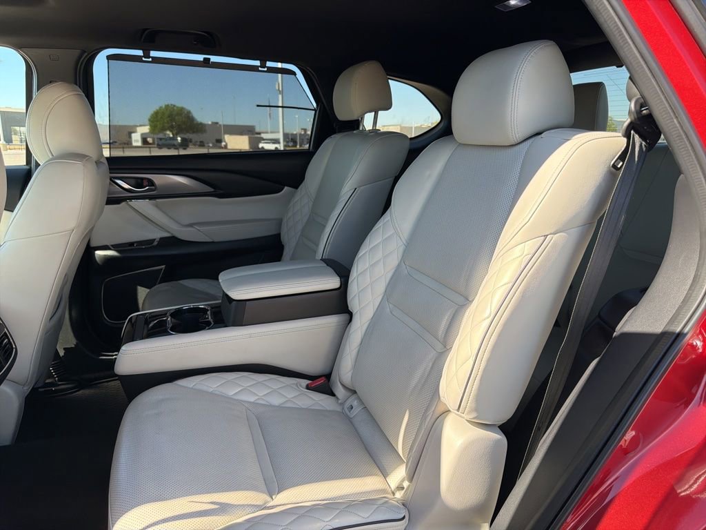 Used 2023 MAZDA CX-9 Signature image 13