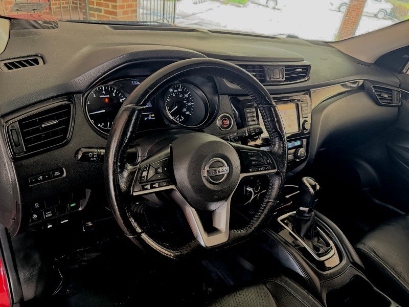 Used 2018 Nissan Rogue Sport SL AWD/4WD image 14