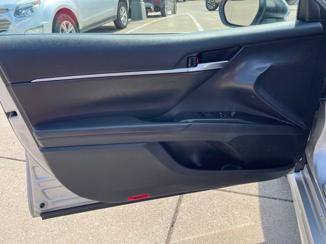 Used 2024 Toyota Camry SE FWD image 18