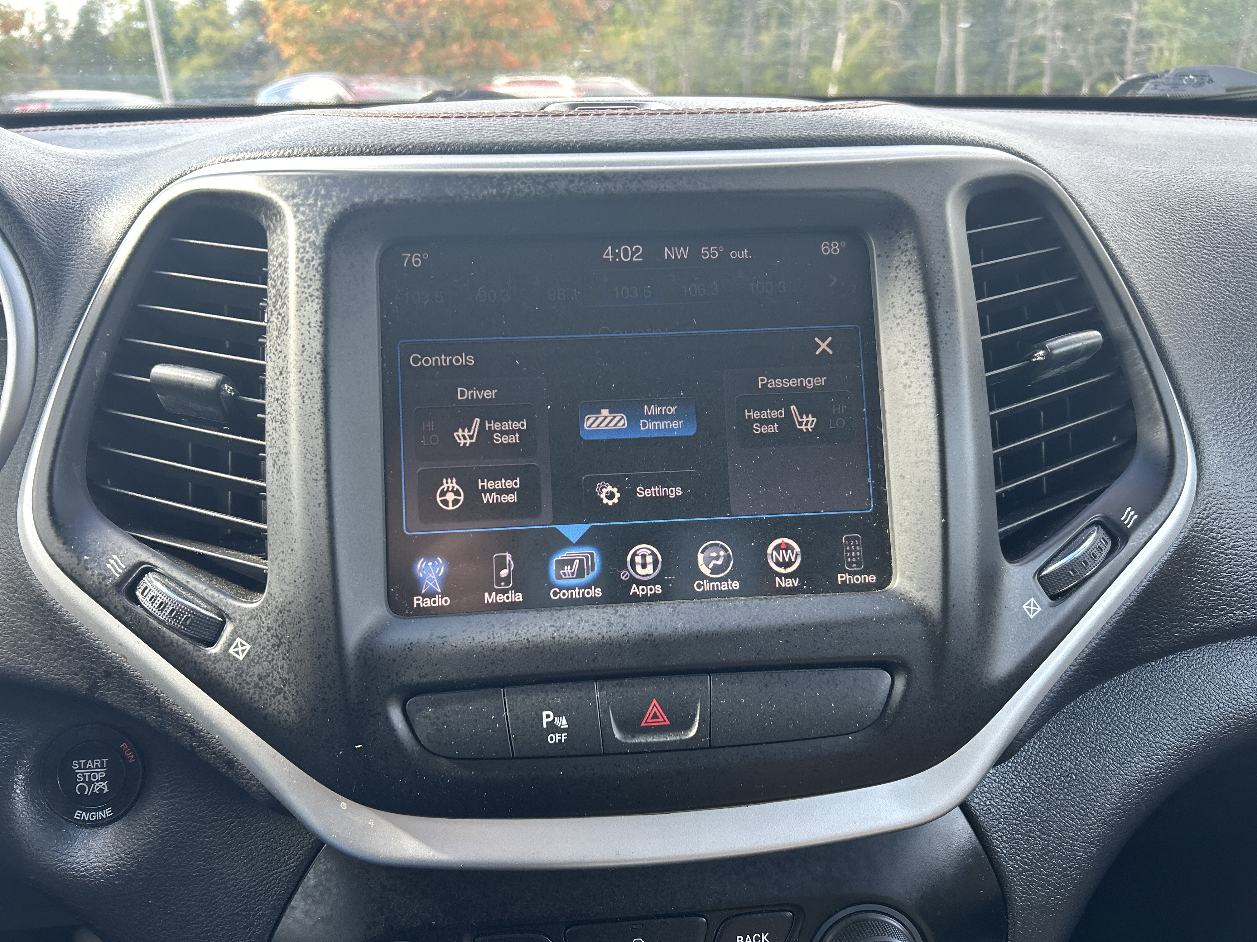 Used 2016 Jeep Cherokee Limited AWD/4WD image 16